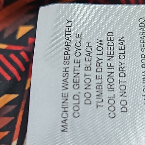 New RED Pendleton waterproof all weather raincoat in size medium - Picture 14 of 16